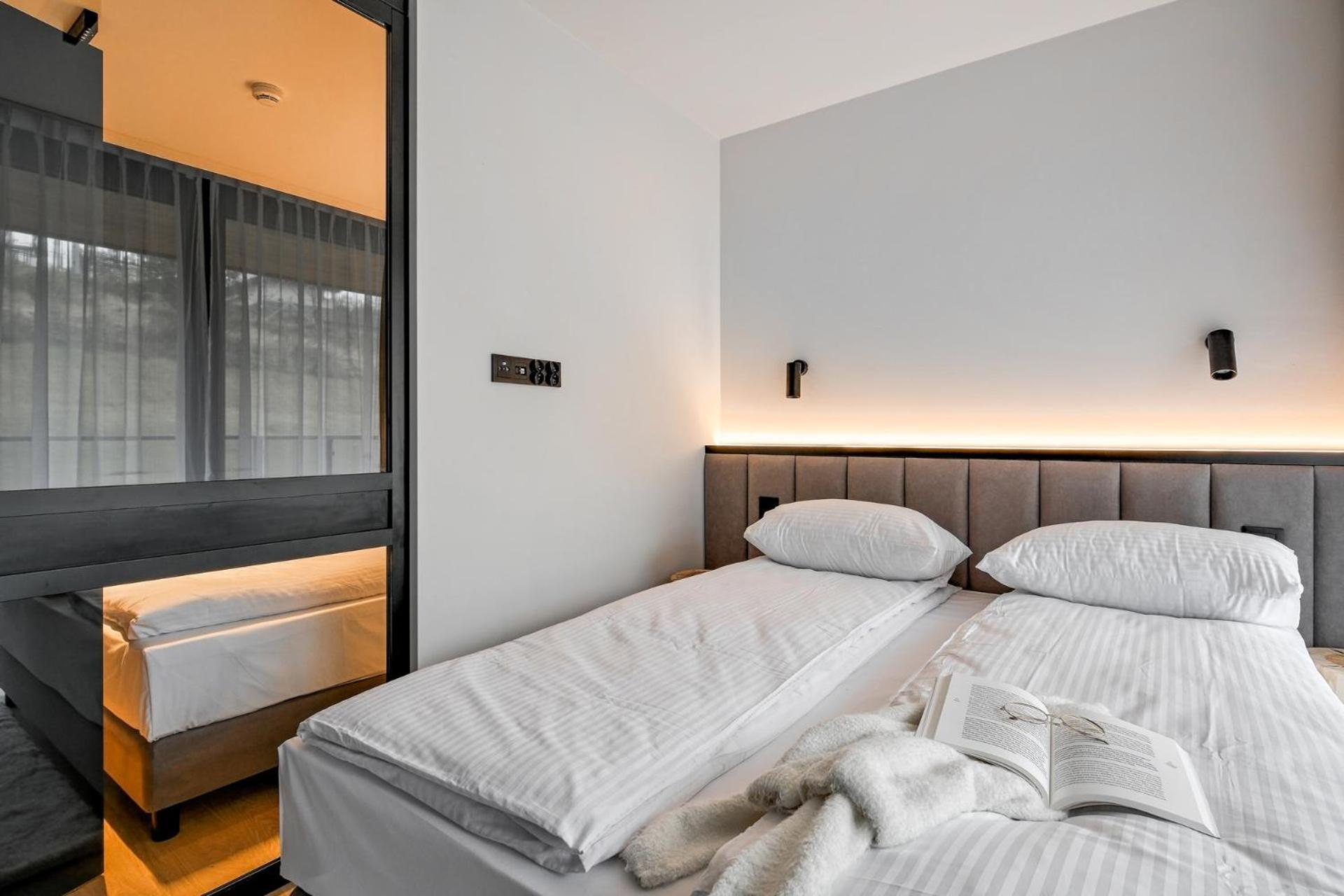 Rezydencja Sloneczna - Spa & Apartamenty Z Widokiem - Bialka Tatrzanska Ngoại thất bức ảnh