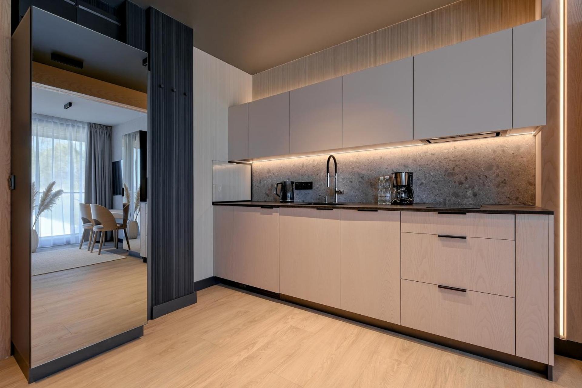 Rezydencja Sloneczna - Spa & Apartamenty Z Widokiem - Bialka Tatrzanska Ngoại thất bức ảnh
